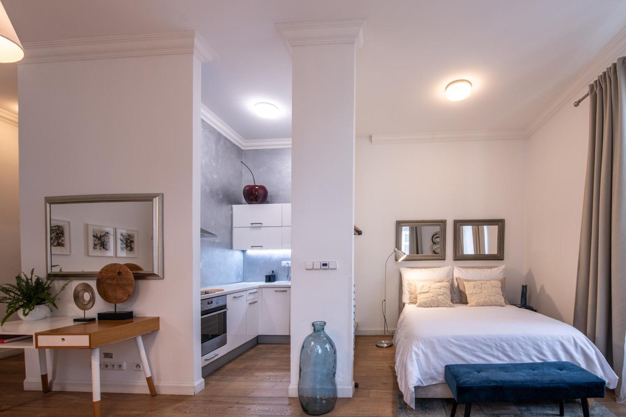 Modern Downtown Apt - Renovated, On Ideal Location Prague Exterior photo