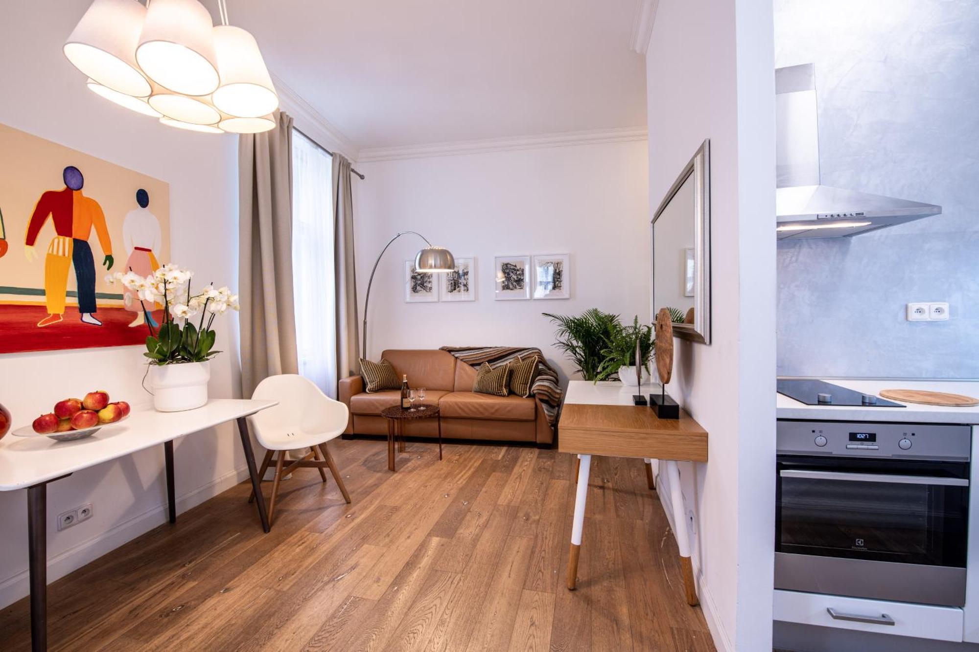 Modern Downtown Apt - Renovated, On Ideal Location Prague Exterior photo